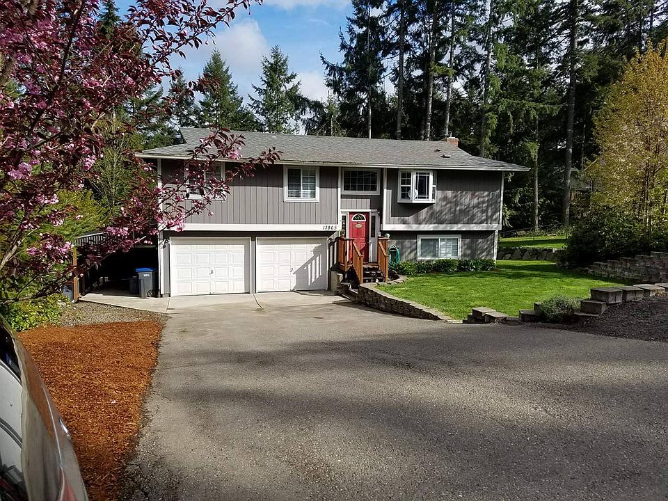 1st image of 13865 Chinook Cir NW