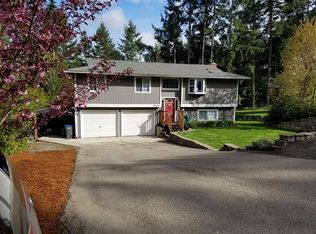 13865 Chinook Cir NW, Bremerton, WA 98312