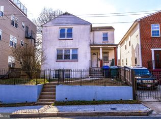 5037 C St SE, Washington, DC 20019