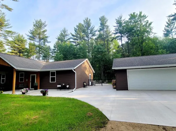W5480 Island Bluff LANE, Wausaukee, WI 54177