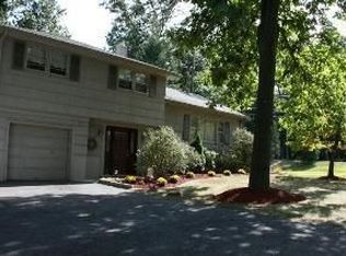 4 Miller Rd, Wayne, NJ 07470