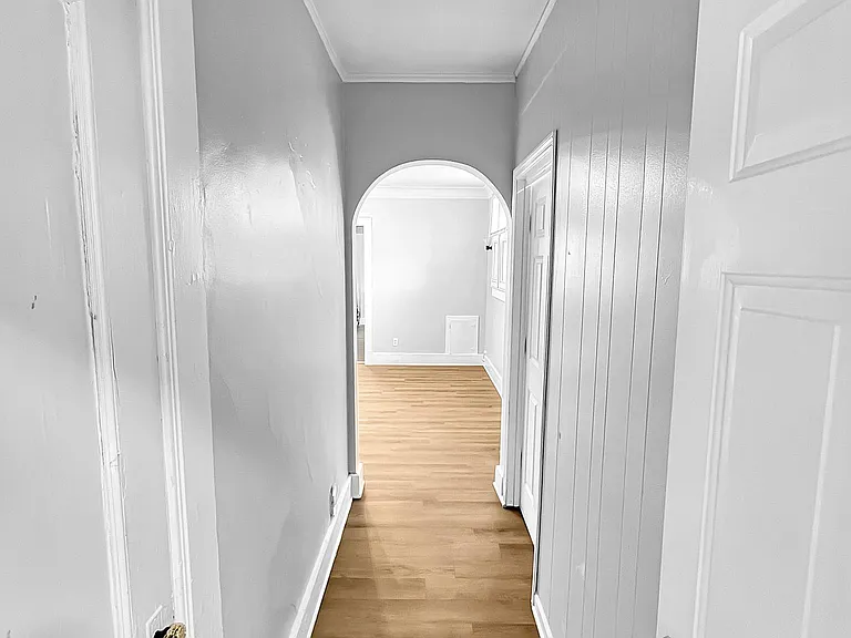 607 S 5th St #4 — Photo 4