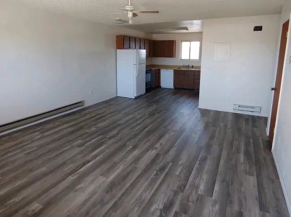 2826 Baker Dr #B, Cody, WY 82414