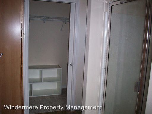 5th image of 1011 S 4th Ave