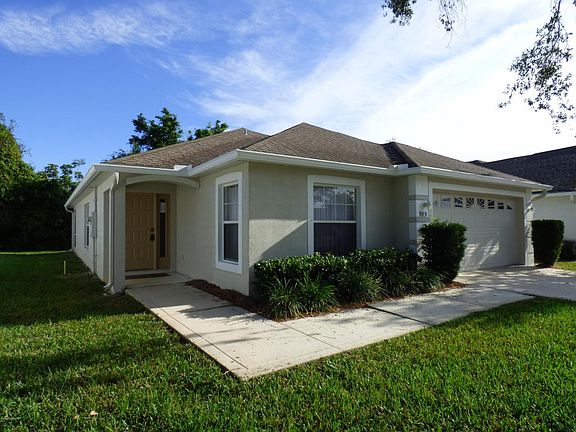 2nd image of 985 Villa Dr