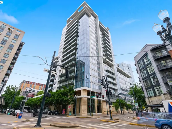1001 NW Lovejoy St Unit 213, Portland, OR 97209