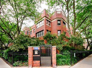 4203 North Sheridan #2N, Chicago, IL 60613