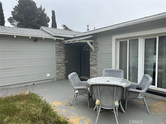 2nd image of 310 Santa Rita Pl