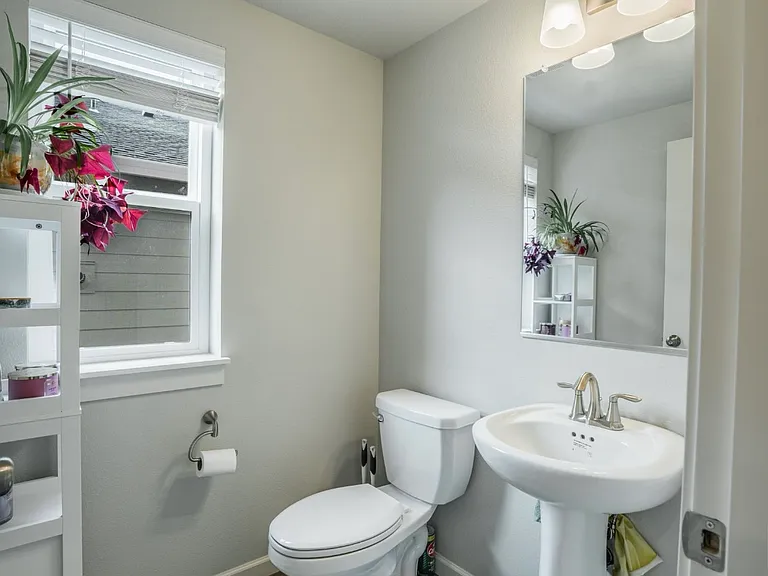 6421 SE 22nd St — Photo 4