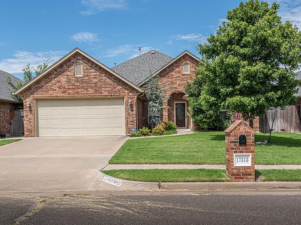 1st image of 17313 Avila Ln