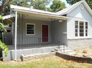 2224 N Hillcrest Ave, Springfield, MO 65803