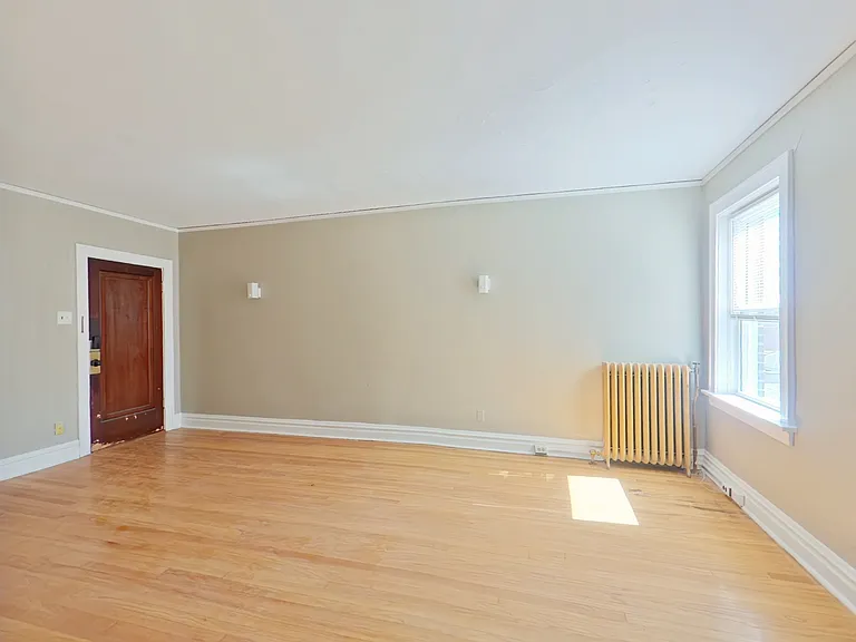 5618 S Grand Blvd — Photo 9