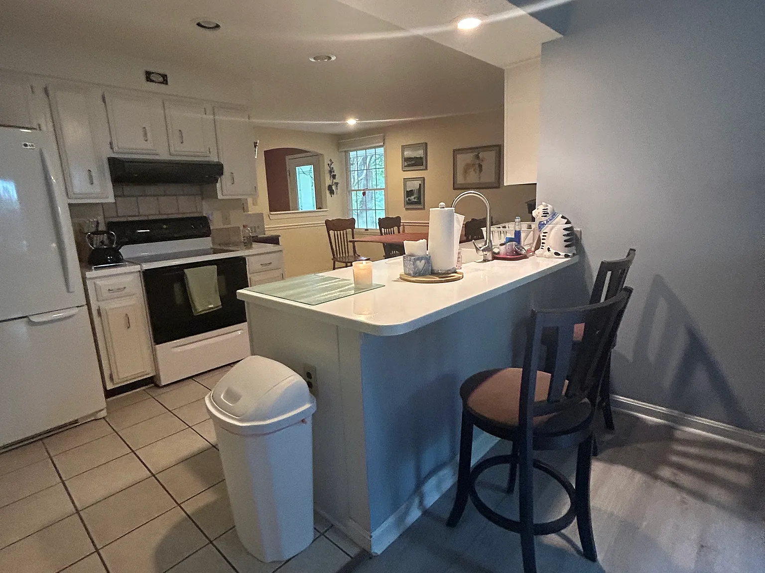 3 bed, 2350 sqft, $2,650 — Photo 3