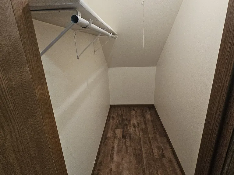 1023 Kearney St — Photo 8