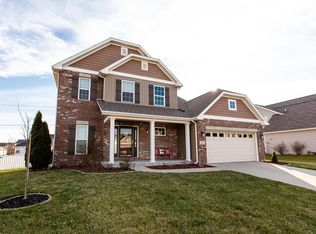 825 Bluff Ridge Ln, Shiloh, IL 62221