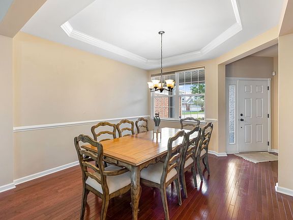 2nd image of 1158 Falcon Ridge Dr