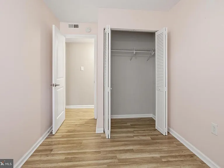3833 Lansdale Ct #82 — Photo 13