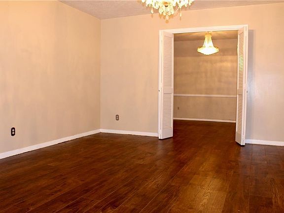 3rd image of 6601 Paseo Redondo Ave