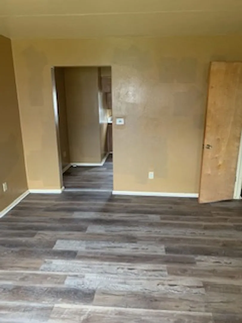 Building Photo - 225 Miriam Dr #A