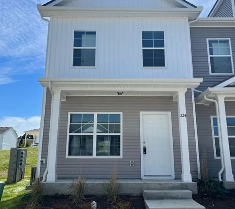 224 Tara Ct