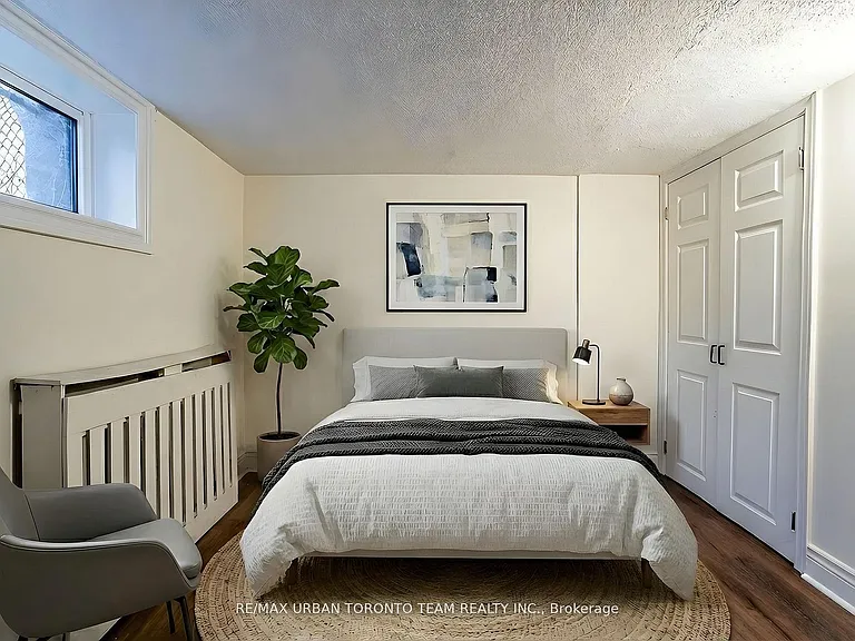 1277 Broadview Ave #LOWER — Photo 3