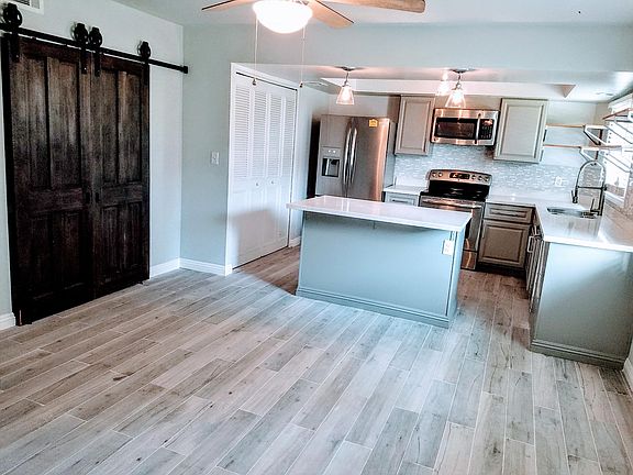 2nd image of 6521 N 44th Ave