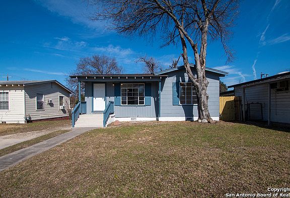 4th image of 2107 Lamar St