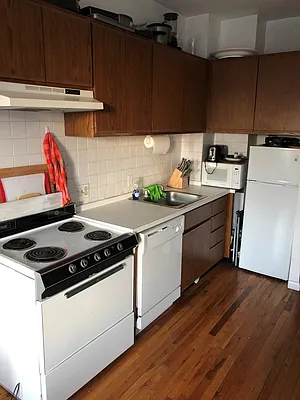 Rented by Brown Harris Stevens | media 9