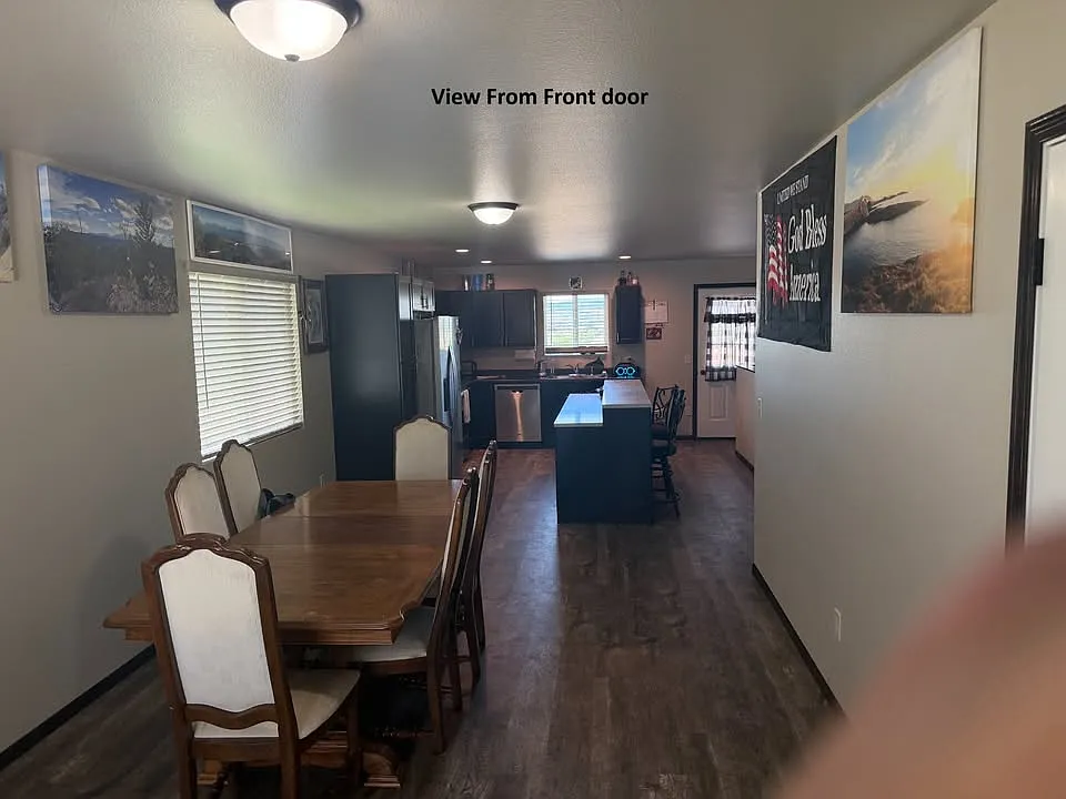 4 bed, 2090 sqft, $825 — Photo 3