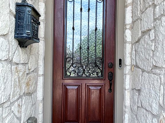 3rd image of 2508 Case Castle Ct