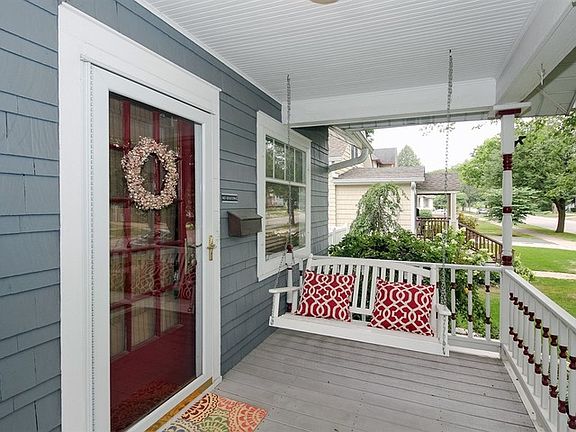 2nd image of 421 S Ashland Ave