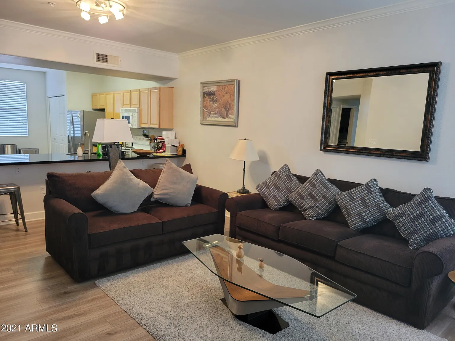 3 bed, 2.0 bath, 1438 sqft, $3,000 — Photo 2