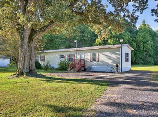 785 Chappell Dr, Suffolk, VA 23437
