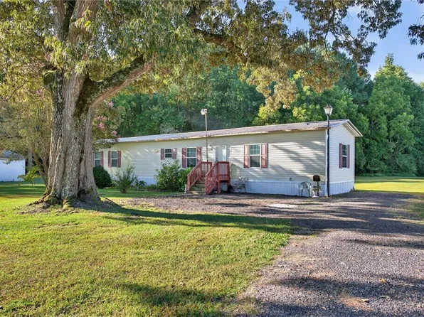 785 Chappell Dr, Suffolk, VA 23437