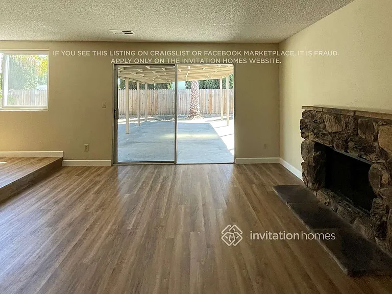 3489 Chandler Cir — Photo 10