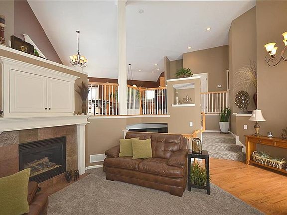 4th image of 10415 N Cypress Ave