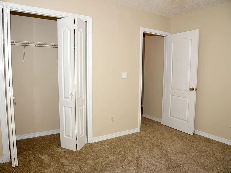 645 Jerrells Ave — Photo 12
