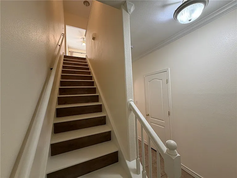 14901 Windward Dr — Photo 21
