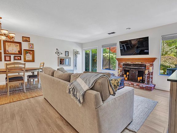 4th image of 1770 London Drive