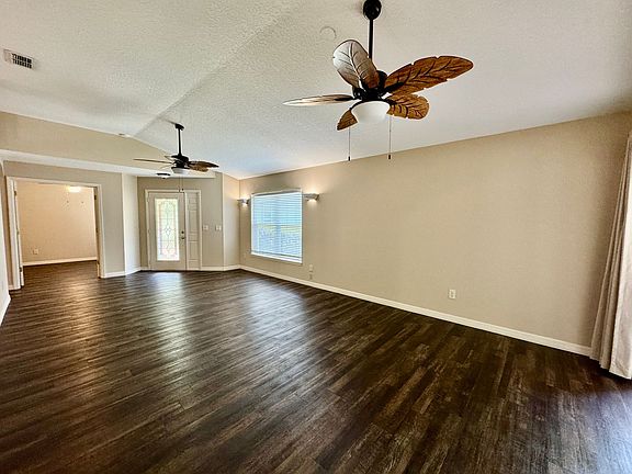 3rd image of 1721 Stafford Springs Blvd