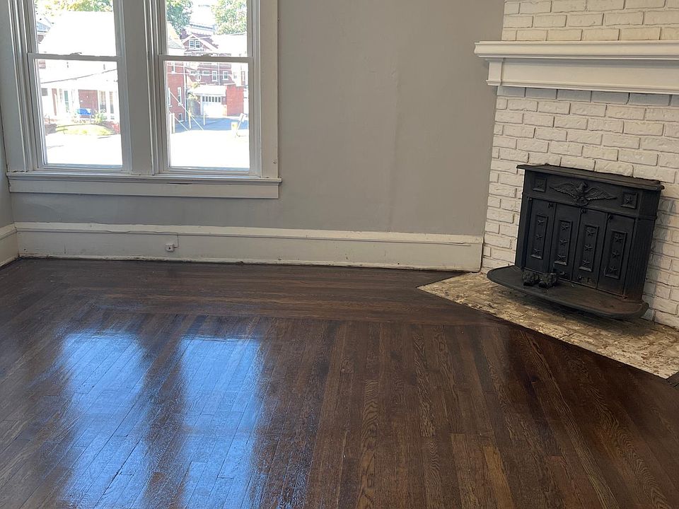 Walking distance to Capitol