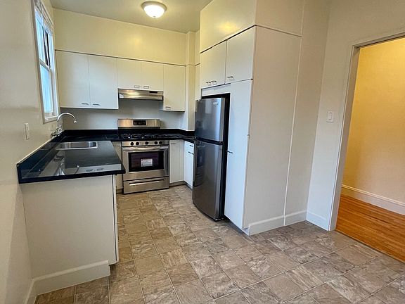 4th image of 230 Central Ave APT 27