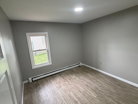2nd image of 174 Montaup St #1