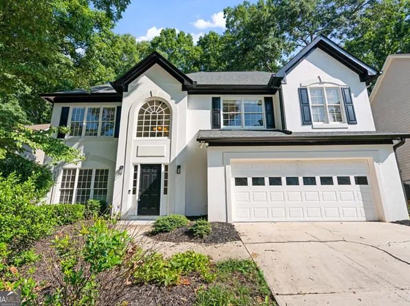 1595 Watercove Ln, Lawrenceville, GA 30043