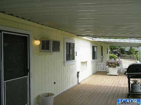 3rd image of 3817 Hemlock Ave