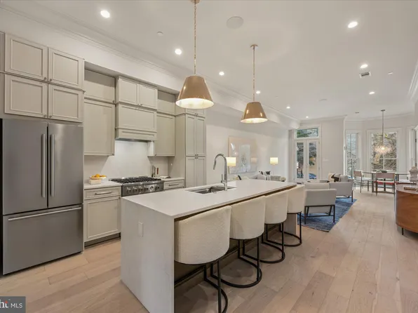 1335 11th St NW #202, Washington, DC 20001