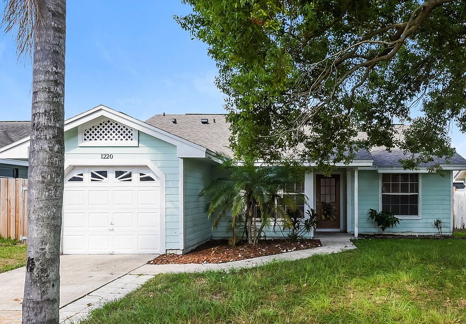 1st image of 1220 Regal Ridge Dr