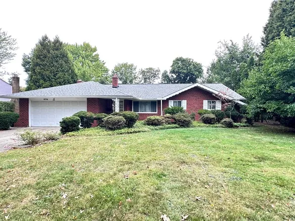 654 Radford Dr, Highland Heights, OH 44143