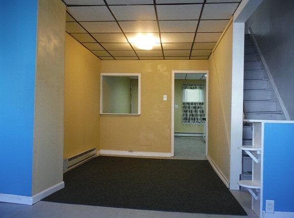 5th image of 103 N Berne St