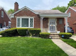 18295 Hubbell St, Detroit, MI 48235